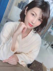 福尔摩斯小姐海报